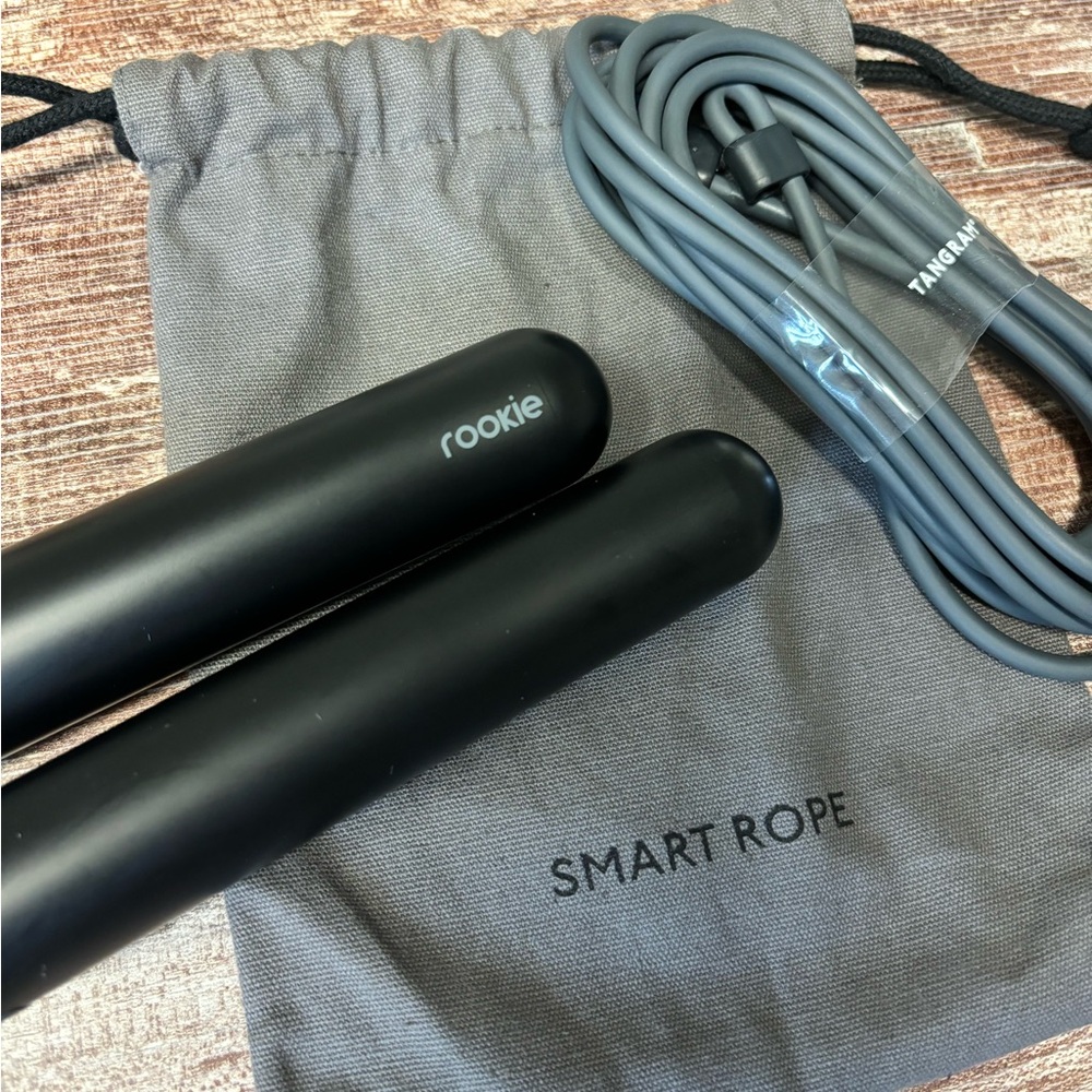 NWOT Tangram SmartRope Rookie - Bluetooth Jump Rope Workout Exercise - Picture 3 of 8